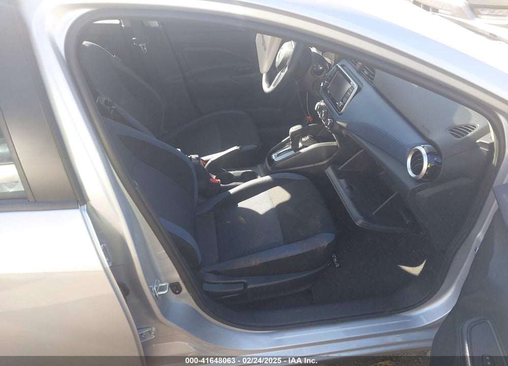 2025 NISSAN VERSA VIN: 3N1CN8EV7SL830131