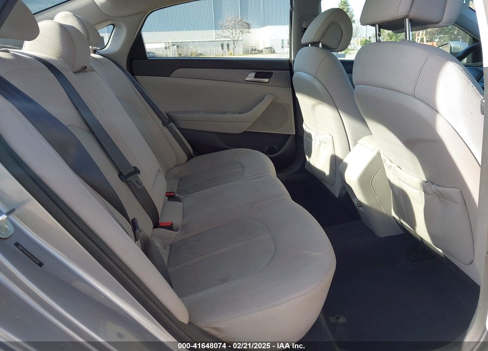 2015 HYUNDAI SONATA VIN: 5NPE24AF4FH156094