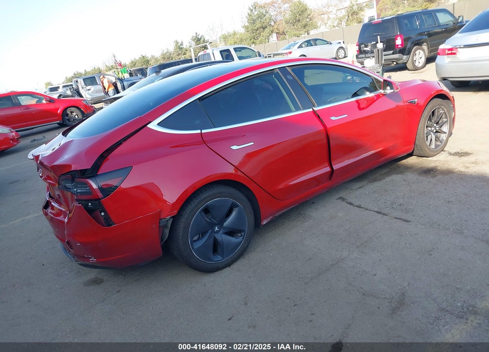 2018 TESLA MODEL 3 VIN: 5YJ3E1EB5JF069462