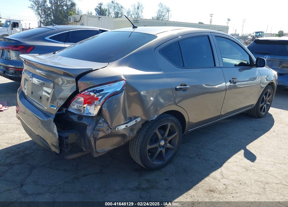 2015 NISSAN VERSA VIN: 3N1CN7AP5FL927173