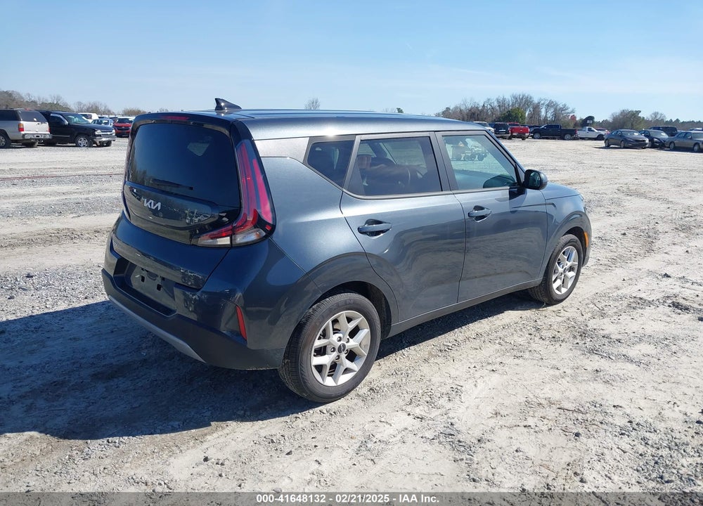 2024 KIA SOUL VIN: KNDJ23AU9R7914737