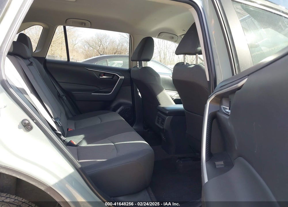 2023 TOYOTA RAV4 XLE VIN: 2T3W1RFV8PW265267