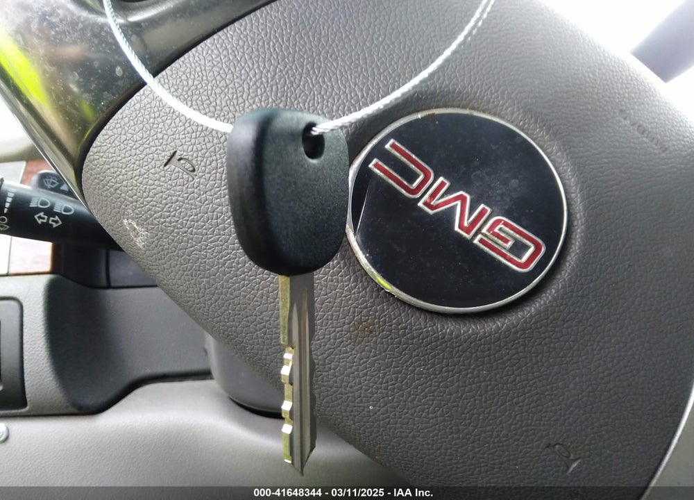 2007 GMC YUKON VIN: 1GKEC13J87J122444