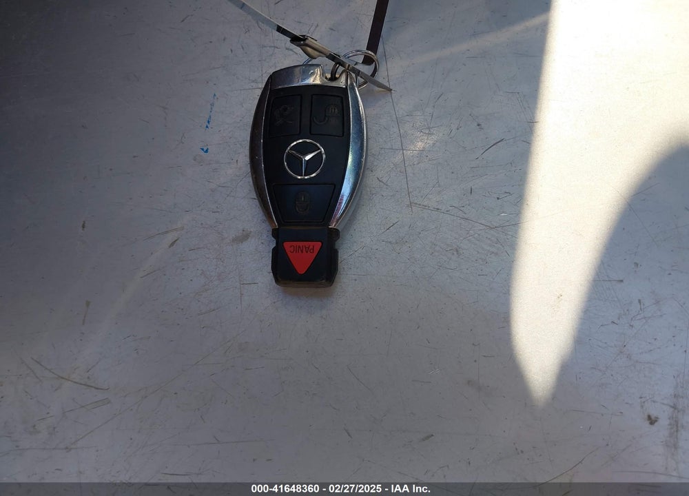 2011 MERCEDES-BENZ S 550 VIN: WDDNG7BB6BA373135