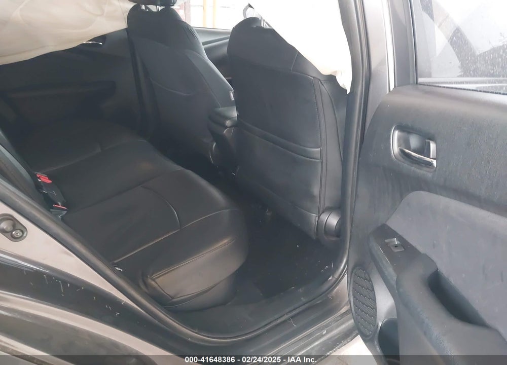 2018 TOYOTA PRIUS TWO VIN: JTDKBRFUXJ3582531