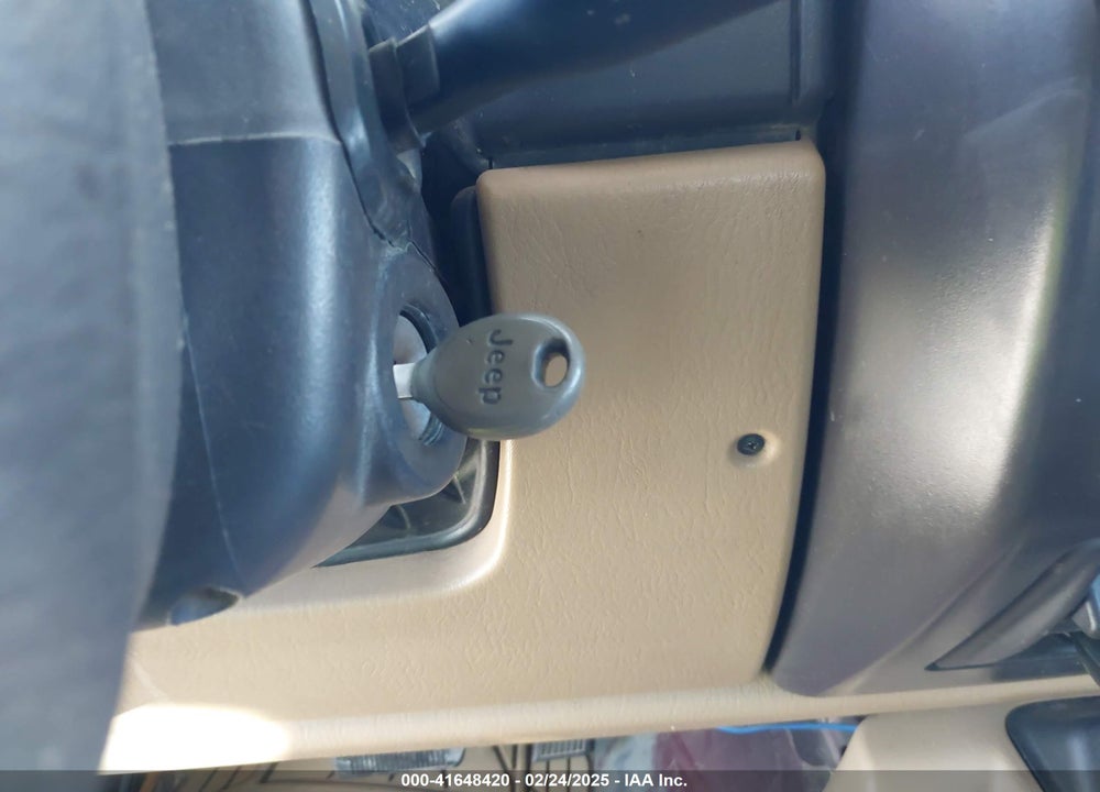 2001 JEEP WRANGLER SAHARA VIN: 1J4FA59S71P326941