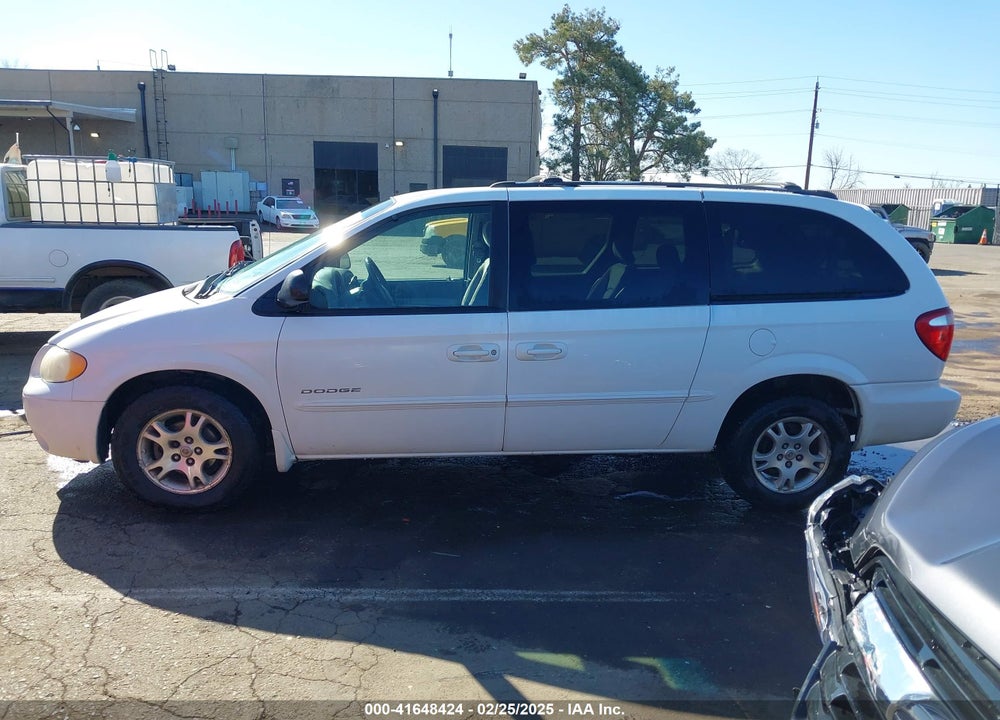 2001 DODGE GRAND CARAVAN SPORT VIN: 2B4GT44L11R179428