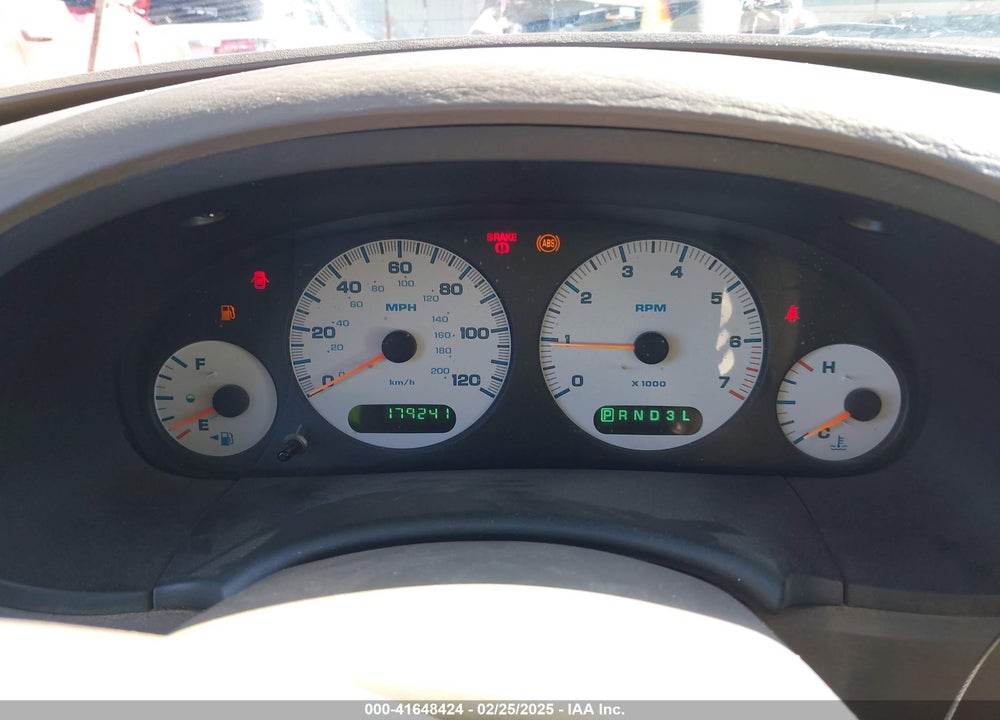 2001 DODGE GRAND CARAVAN SPORT VIN: 2B4GT44L11R179428