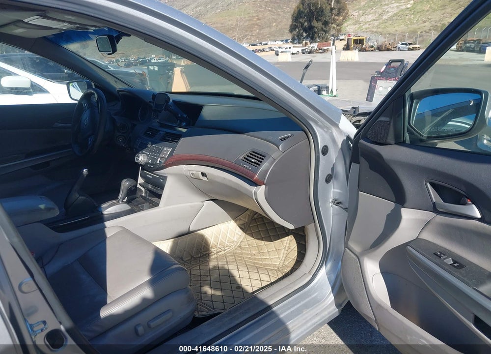 2009 HONDA ACCORD 3.5 EX-L VIN: 1HGCP36829A000520