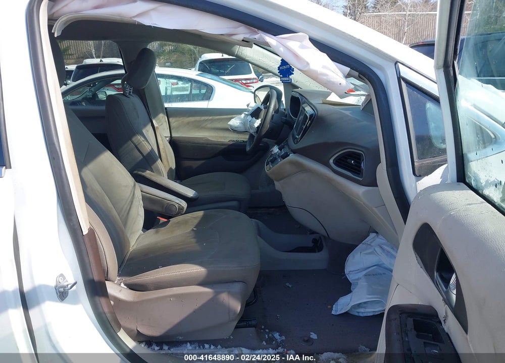 2020 CHRYSLER VOYAGER LX VIN: 2C4RC1CG8LR279110