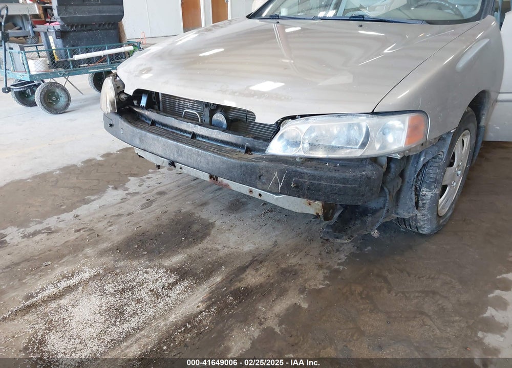 2001 NISSAN ALTIMA GXE VIN: 1N4DL01D91C128284