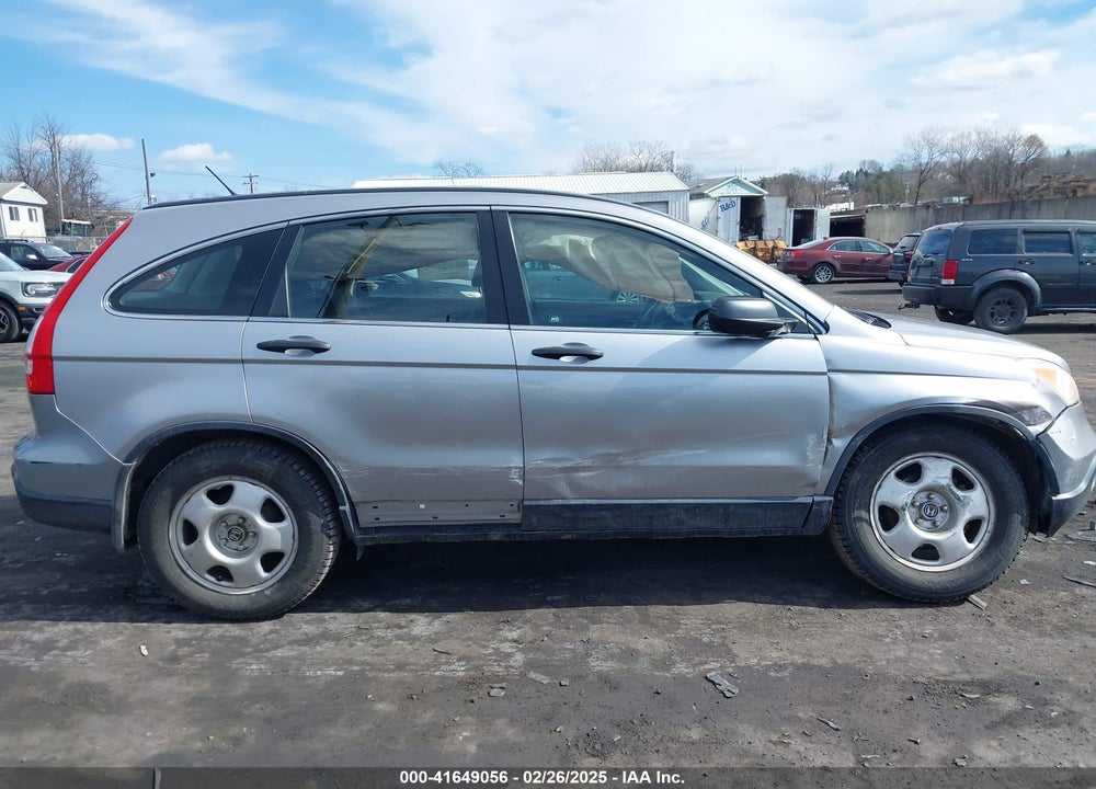 2008 HONDA CR-V LX VIN: JHLRE48338C019413