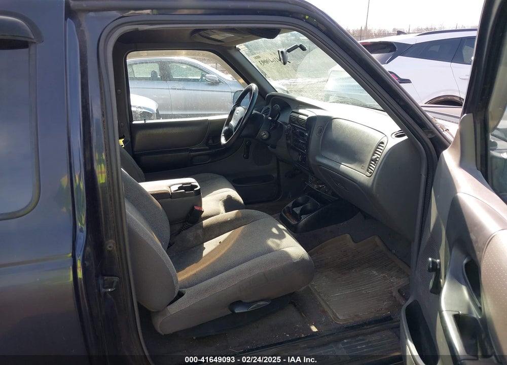 2002 FORD RANGER XLT VIN: 1FTZR15E12PB62317
