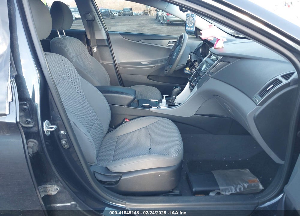 2012 HYUNDAI SONATA VIN: 5NPEB4AC5CH429982