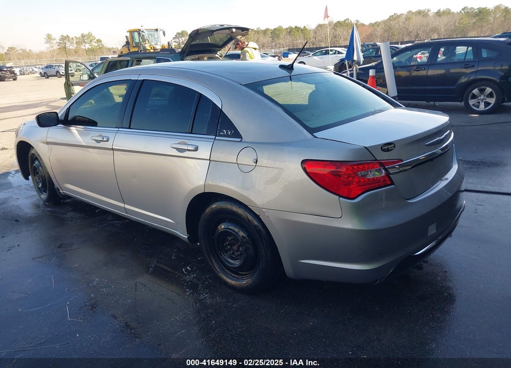 2012 CHRYSLER 200 VIN: 1C3CCBAG1CN170617