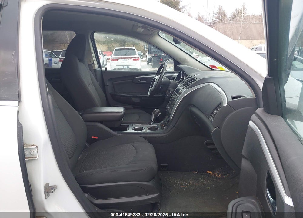 2010 CHEVROLET TRAVERSE LT VIN: 1GNLVFED1AS110467