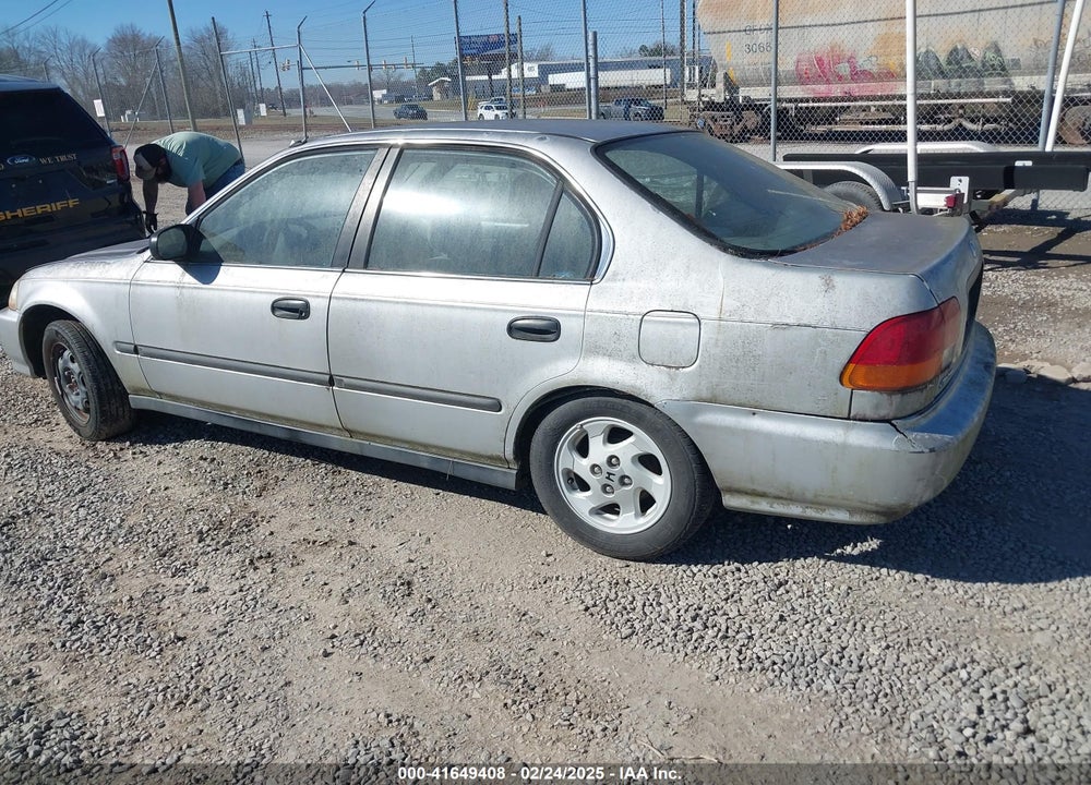 1997 HONDA CIVIC VIN: 2HGEJ667XVH508376