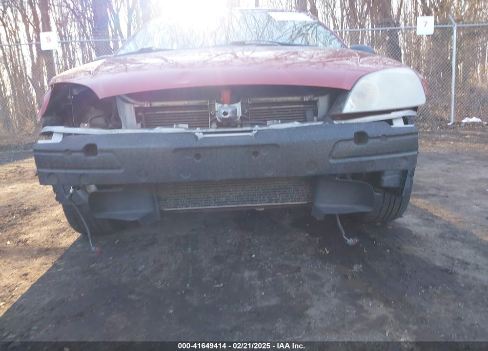 2006 FORD FOCUS VIN: 1FAHP37N76W201942
