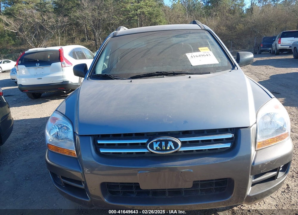 2007 KIA SPORTAGE VIN: KNDJE723977330453