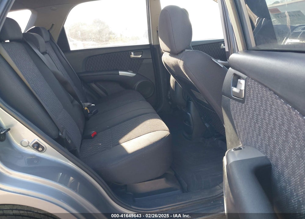 2007 KIA SPORTAGE VIN: KNDJE723977330453