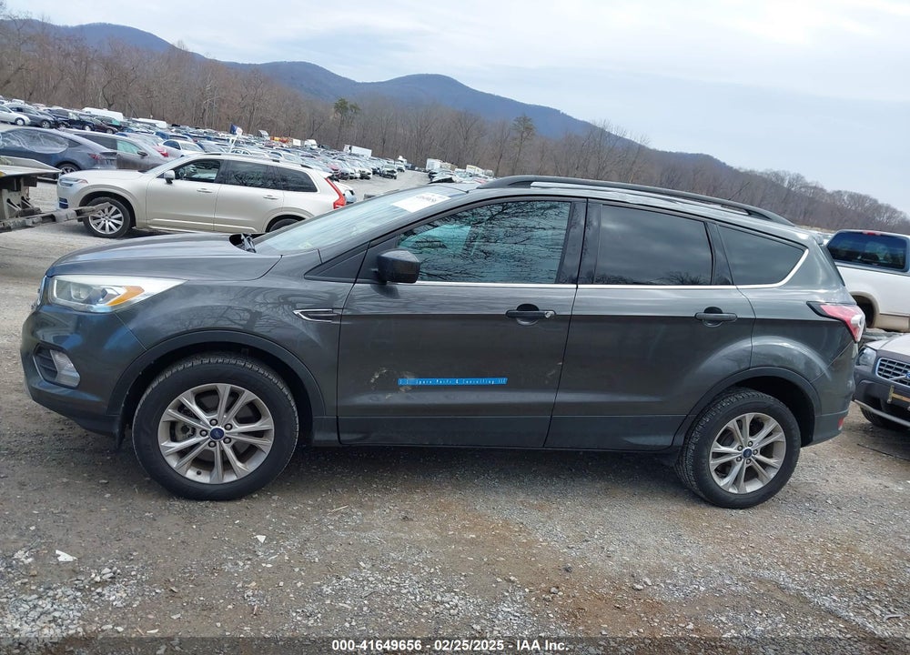 2017 FORD ESCAPE VIN: 1FMCU9GD9HUE17311