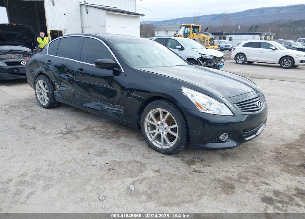 2015 INFINITI Q40 VIN: JN1CV6AR0FM521044
