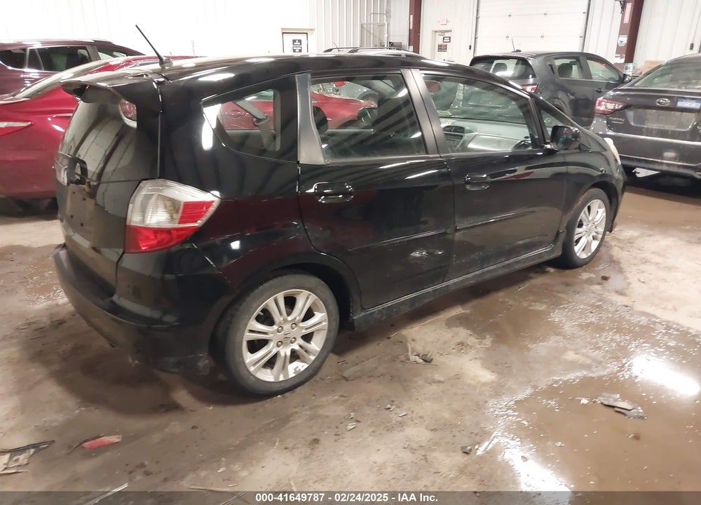 2009 HONDA FIT SPORT VIN: JHMGE88419S063405
