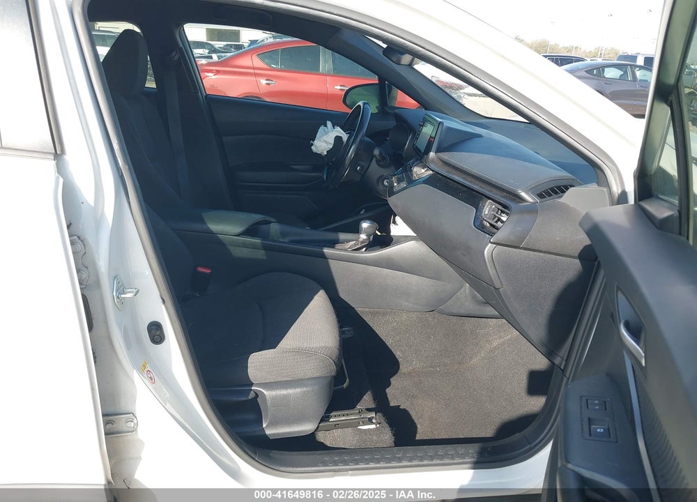 2018 TOYOTA C-HR VIN: NMTKHMBX2JR021948
