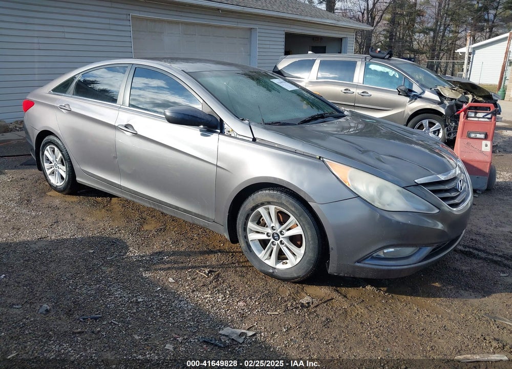 2013 HYUNDAI SONATA GLS VIN: 5NPEB4AC8DH548014