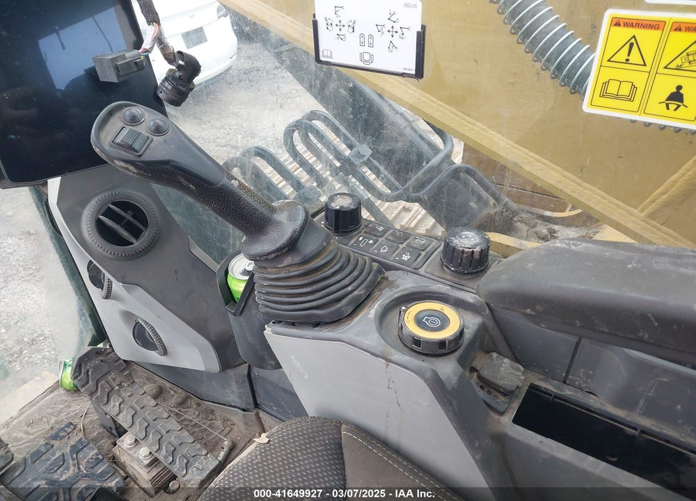 2021 CATERPILLAR 326 7B EXCAVATOR VIN: CAT00326CMFJ10247