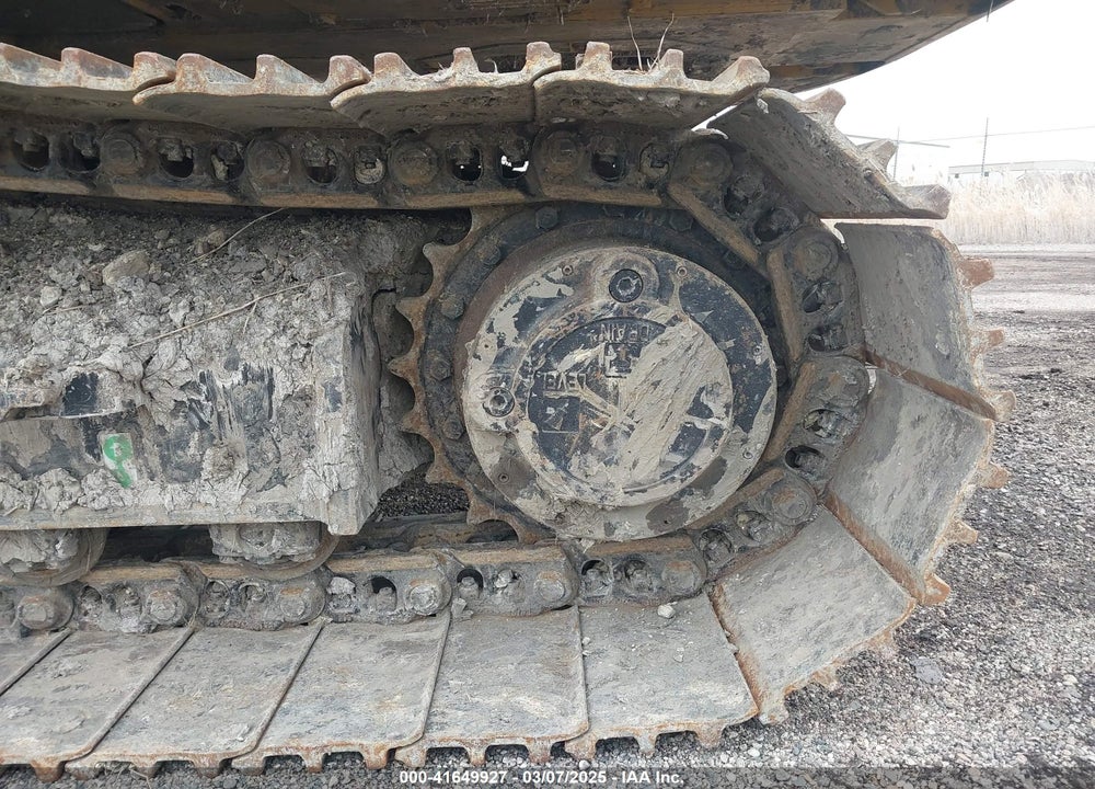 2021 CATERPILLAR 326 7B EXCAVATOR VIN: CAT00326CMFJ10247