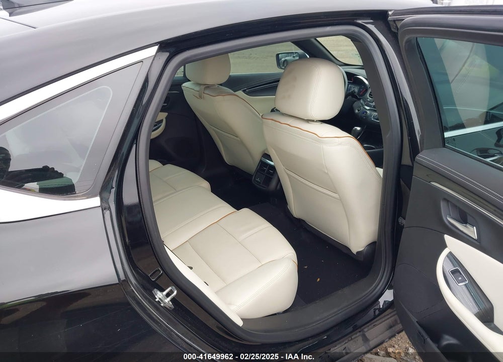 2018 CHEVROLET IMPALA VIN: 2G1125S30J9123378