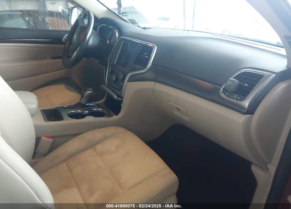 2018 JEEP GRAND CHEROKEE VIN: 1C4RJEAG9JC455426