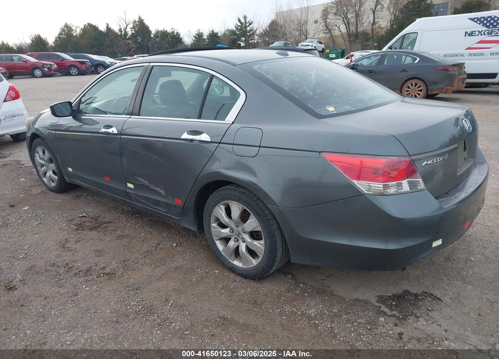 2008 HONDA ACCORD VIN: 1HGCP36818A008736