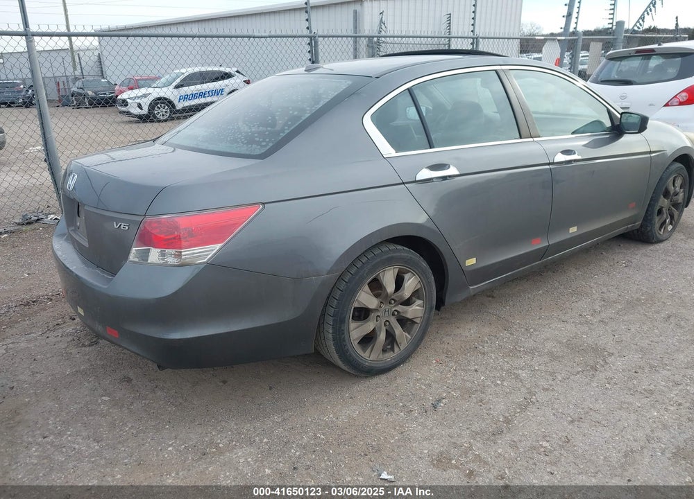 2008 HONDA ACCORD VIN: 1HGCP36818A008736