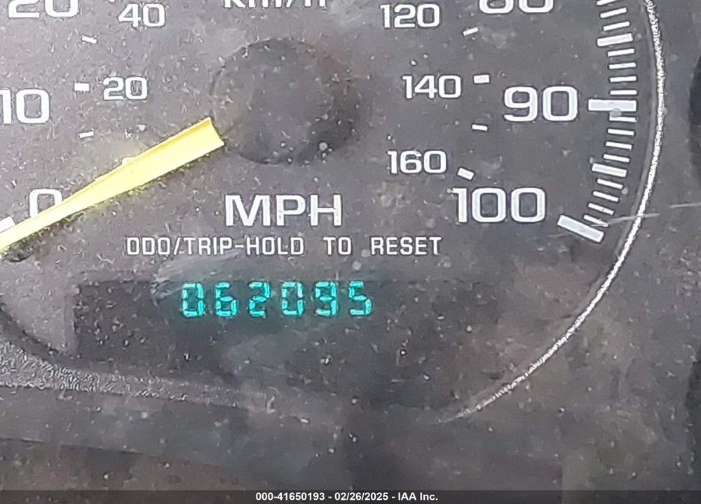 2000 CHEVROLET S-10 LS VIN: 1GCCT19W5Y8126983