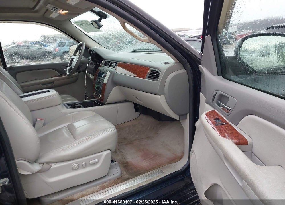2007 CHEVROLET TAHOE VIN: 1GNFK13017J110542