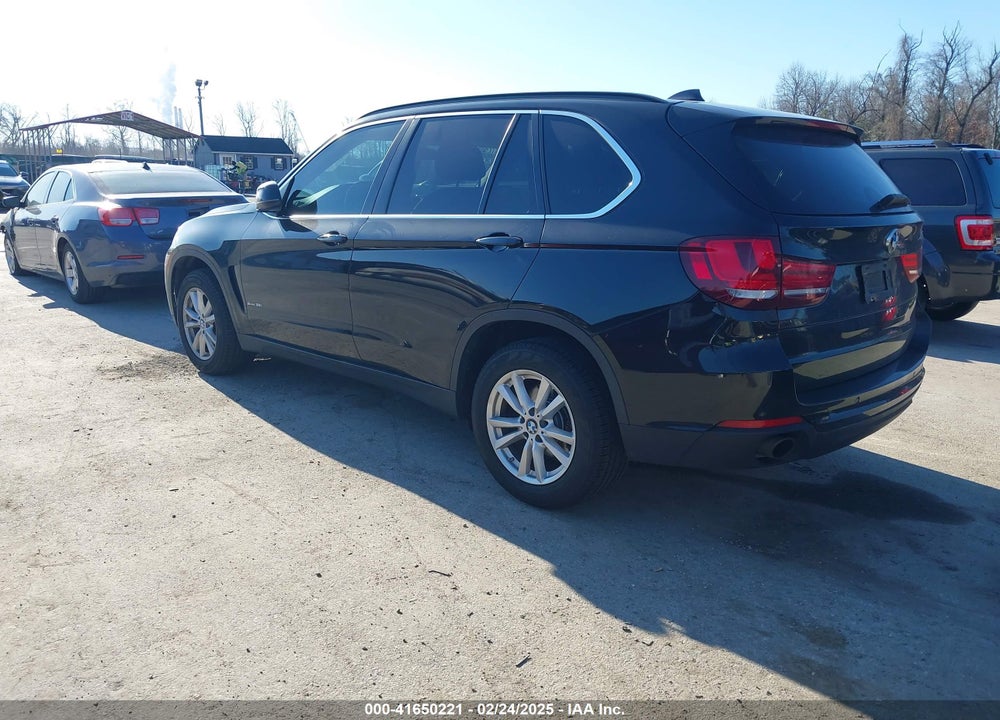 2015 BMW X5 VIN: 5UXKR2C51F0H37638