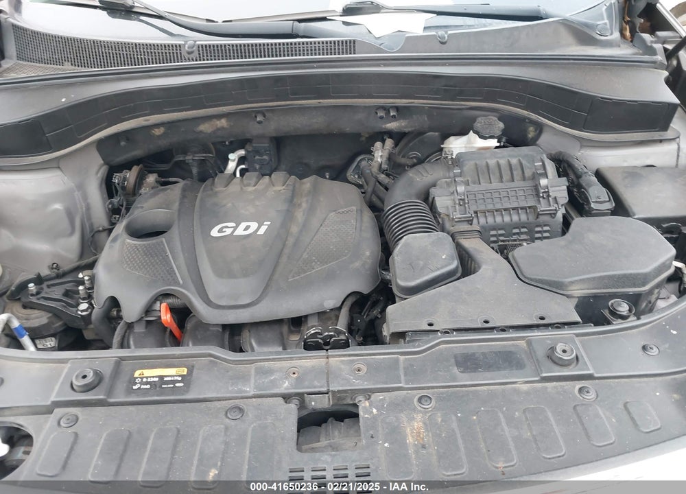 2015 KIA SORENTO LX VIN: 5XYKT4A64FG625787