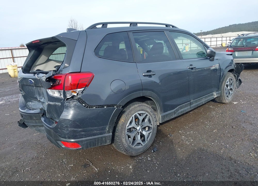 2023 SUBARU FORESTER VIN: JF2SKAEC7PH413624