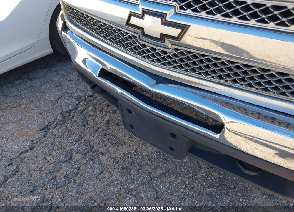 2010 CHEVROLET SILVERADO 1500 VIN: 1GCSKSE33AZ137416