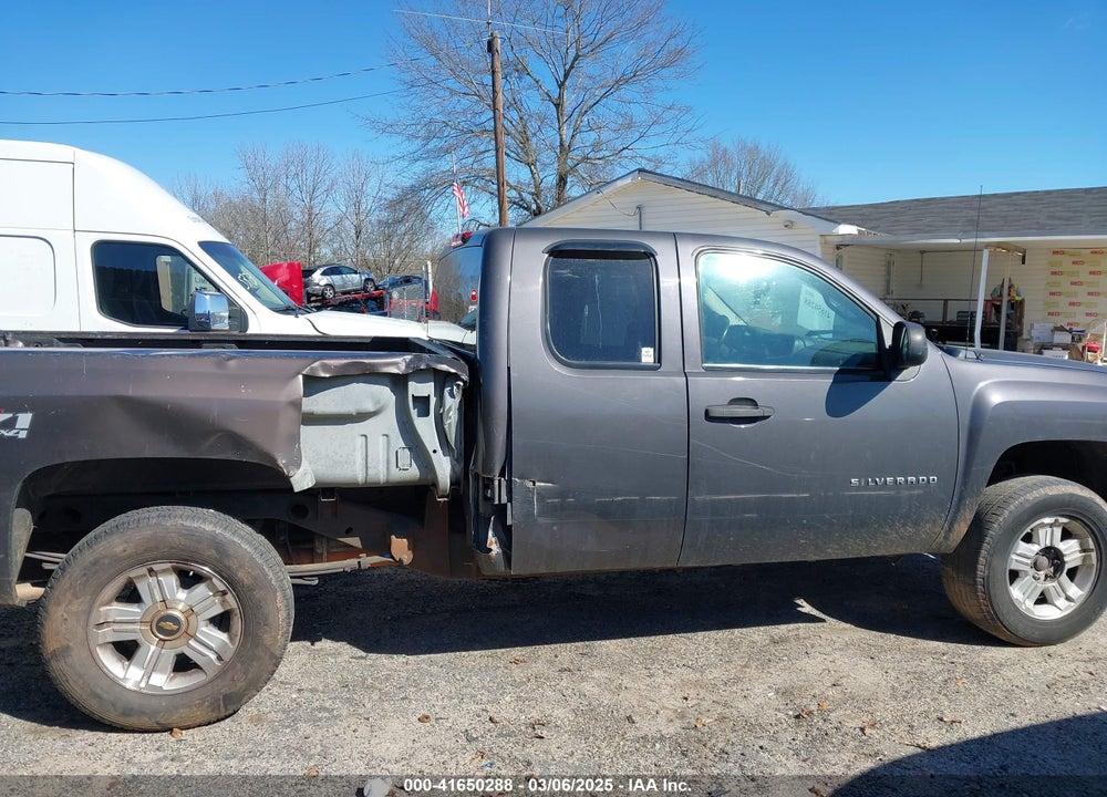 2010 CHEVROLET SILVERADO 1500 VIN: 1GCSKSE33AZ137416