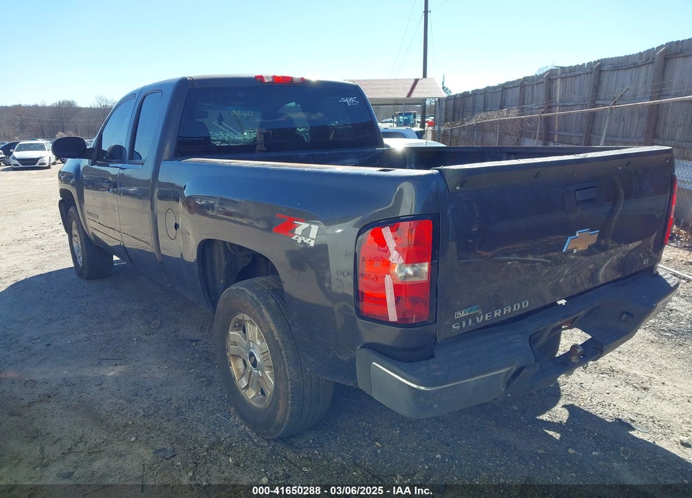2010 CHEVROLET SILVERADO 1500 VIN: 1GCSKSE33AZ137416