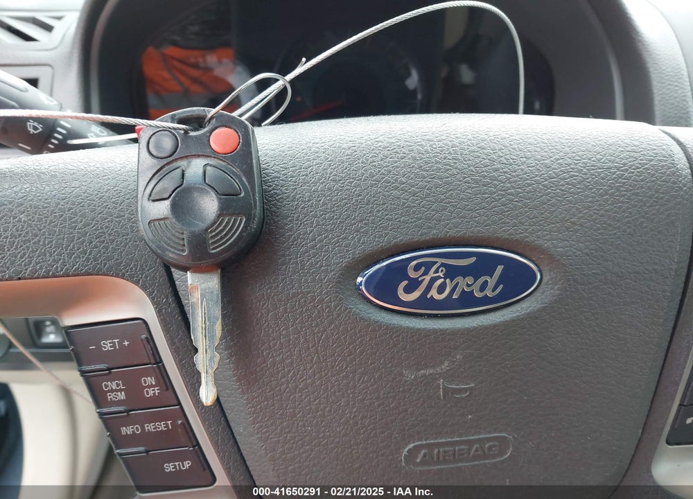 2011 FORD FUSION SEL VIN: 3FAHP0JAXBR265569