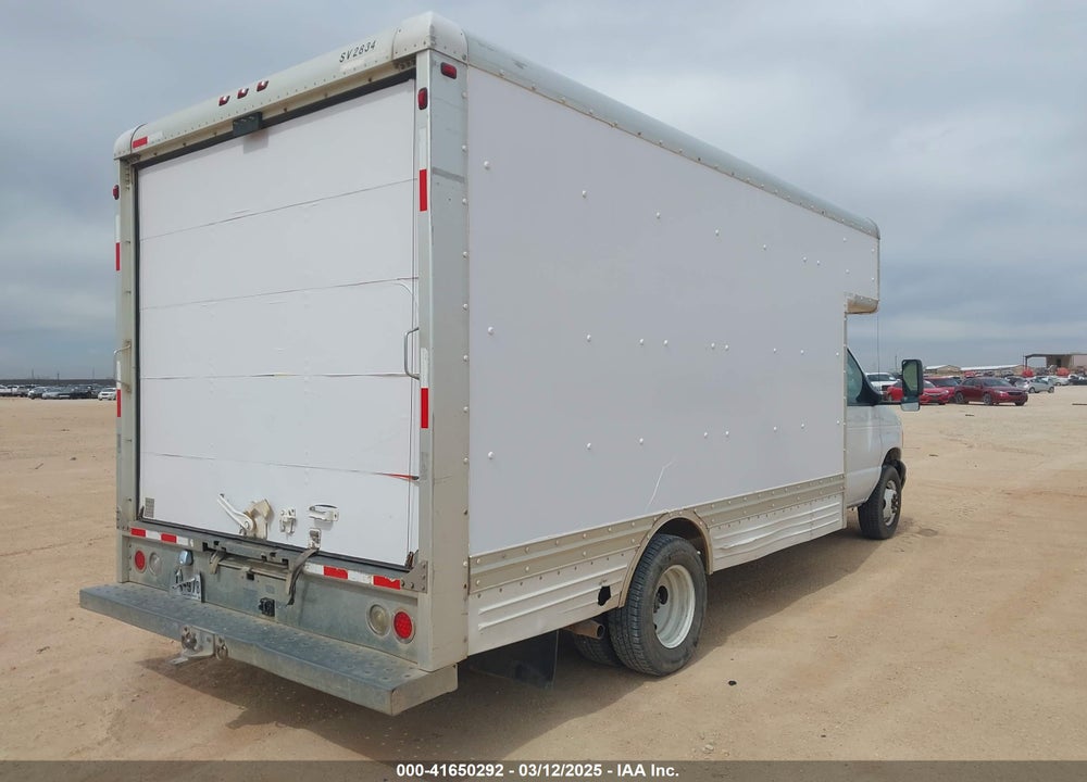 2007 FORD E-450 CUTAWAY VIN: 1FDXE45S47DA75980