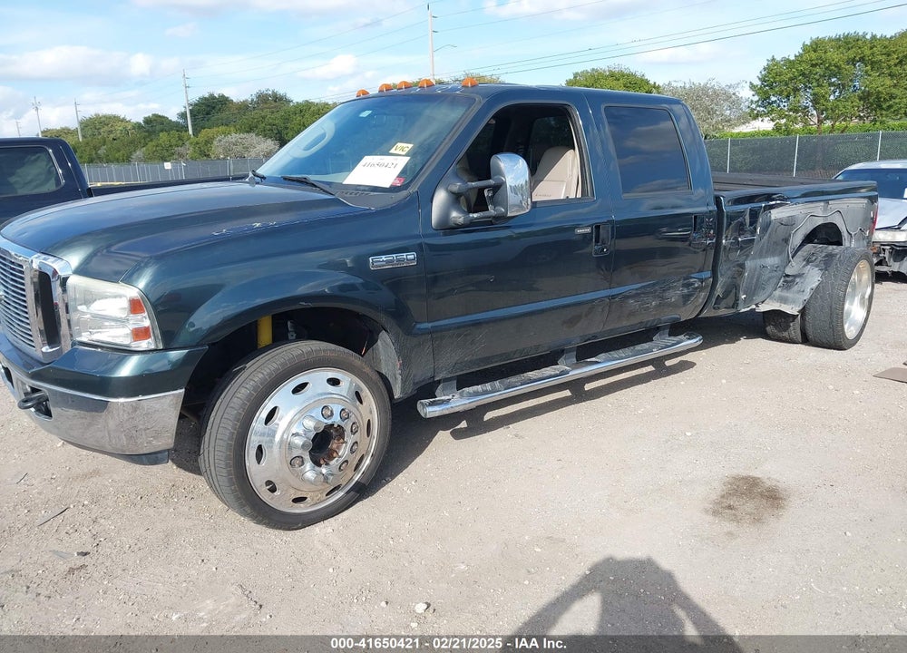 2004 FORD F-350 LARIAT/XL/XLT VIN: 1FTWW33P34ED38195
