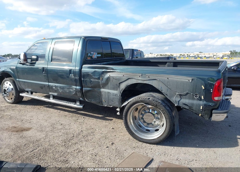 2004 FORD F-350 LARIAT/XL/XLT VIN: 1FTWW33P34ED38195