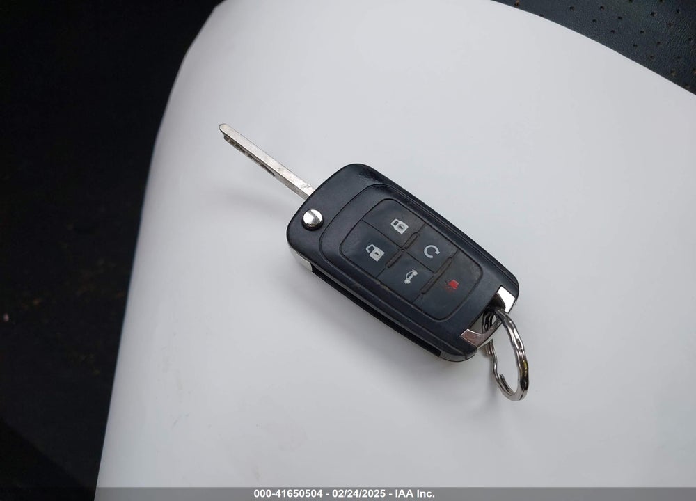 2013 CHEVROLET SONIC VIN: 1G1JE5SB2D4148028