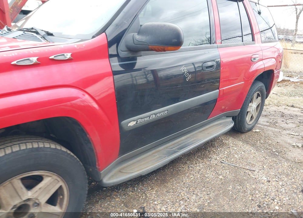 2002 CHEVROLET TRAILBLAZER VIN: 1GNDS13S022277308