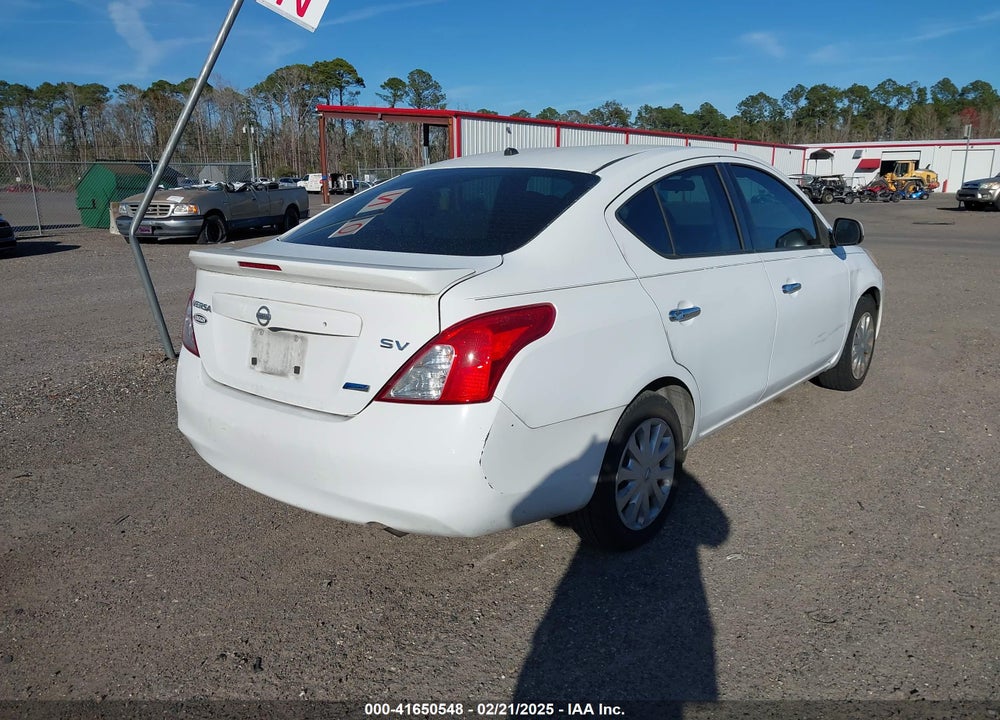 2014 NISSAN VERSA VIN: 3N1CN7AP0EL832874